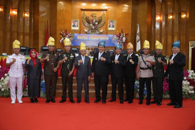 RAPAT PARIPURNA DPRD KABUPATEN ASAHAN DALAM ACARA PERINGATAN HARI JADI KABUPATEN ASAHAN KE 79 TAHUN 2025